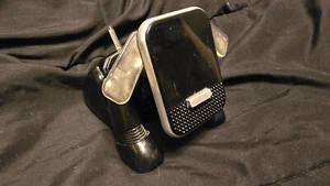 Hasbro iDog Dance Electronic Black Speaker Toy 2008 PARTS OR REPAIR - Picture 1 of 3