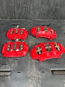 JUEGO DE 4 PINZAS DE FRENO DELANTERAS Y TRASERAS BREMBO ROJAS OEM PORSCHE 991 911 C2 C4 S - Imagen 1 de 15