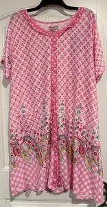 Betsy TW Ropa de Salón y Ropa de Dormir Botón Frontal Rosa Floral Talla 2X Pit To Pit 24 - Imagen 1 de 11
