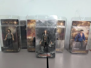 Figuras de acción Crepúsculo Luna Nueva Eclipse NECA CAJA SELLADA Edward Bella Jacob etc. - Imagen 1 de 20