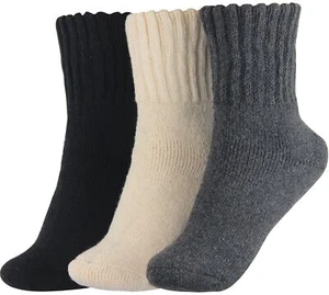 Women's Winter Socks Thick Warm Cozy Crew Socks Solid Colors Perfect Gifts - Picture 1 of 5