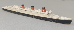 Dinky Toys Cunard White Star Liner “Queen Mary” No 534 - Picture 1 of 11