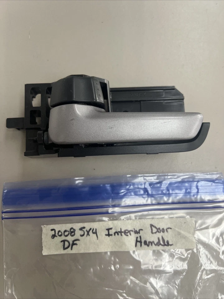 2007-2012 Suzuki SX4 Driver Front Door Handle Interior - Image 1 of 1