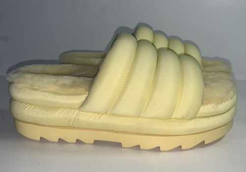 Sandalo slip on in pelliccia UGG da donna Puft Maxi Slide giallo plateau taglia 8