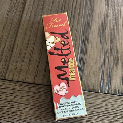 Lápiz labial líquido mate derretido Too Faced MELTED CLOVER III tamaño completo 0,24 oz nuevo en caja Foto 1 de 4