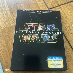 Star Wars The Force Awakens Blu-Ray + DVD - Picture 1 of 2
