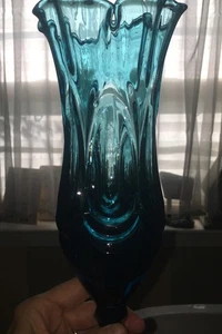 "Florero Westmoreland 11"" vintage de vidrio azul con volantes corte con patas leer descripción" - Imagen 1 de 15