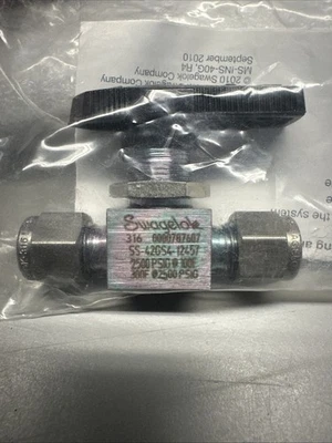 Swagelok SS-42GS4-12457 Ball Valve 1/4” Tubing Stainless 316 Silconert Coated - Image 1 of 3