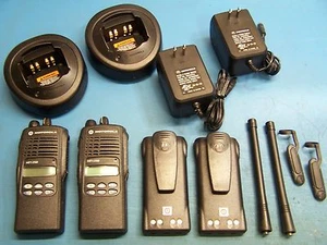2 Motorola HT1250 VHF 136-174MHz 128 Channel Mint Tested - Picture 1 of 8