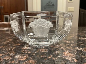 Tazón de luz Versace Medusa usado en excelente condición - Imagen 1 de 9
