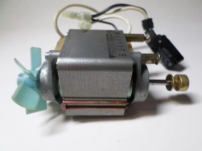 Sears The Scholar SR3000 Typewriter Model 161.536 part Motor - Image 1 of 4