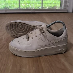 Nike Air Force 1 Sage LowTriple White Womens Size 9 Shoes AR5339-100 - Picture 1 of 7