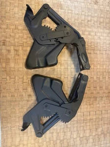 🔥1955 1956 1957 Chevy Pickup Truck Hood Hinge Pair Right & Left Side OEM - Foto 1 di 6