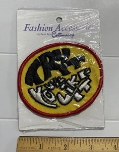 NIP Vintage Try It You’ll Like It Yellow Embroidered Souvenir Patch Badge - Picture 1 of 2