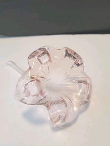 Vintage Art Glass Flower Pink Clear Iris 7.5" Long Lays Flat - Picture 1 of 8