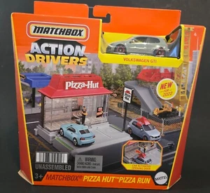 Matchbox Action Drivers Pizza Hut Pizza Run with Volkswagon GTI New in Box - Picture 1 of 3