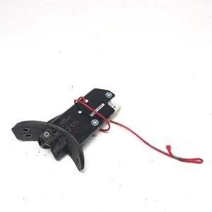 ALFA ROMEO GT 1.9 JTD DIESEL FUEL FLAP ACTUATOR SOLENOID RELEASE 2003 - 2010 - Picture 1 of 4