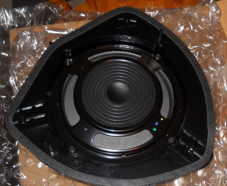 Altavoz Chevrolet SSR Trailblazer 15103799 NOS 2004-09 Foto 1 de 1