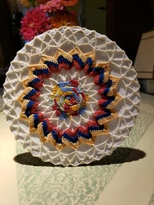Vintage Ofen Schornstein Rohr Rauchabzug gehäkelt rot weiß & blau mit Wandhänger - Bild 1 von 6