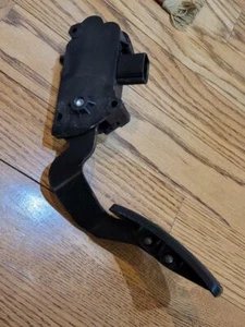 Genuine OEM Ford Accelerator pedal sensor assembly 5C3Z-9F836-AA - Picture 1 of 4