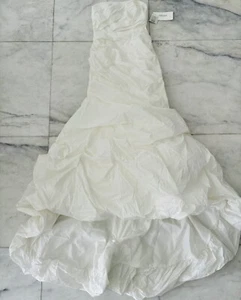 David’s Bridal Taffeta Mermaid Wedding Dress with Skirt Pickups OP1289 Sz 8 NWT - Picture 1 of 13