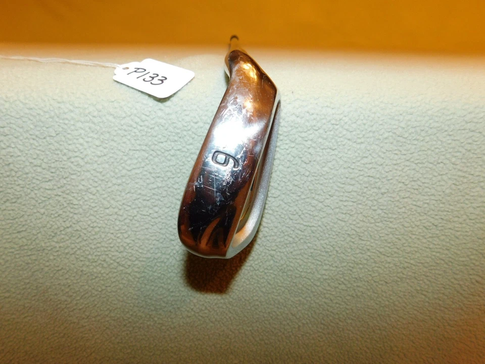 Ladies Women's Tiger Shark TS 960 L Flex Graphite Shaft 9 Iron 35.5 Inches  P133 - Image 1 of 4