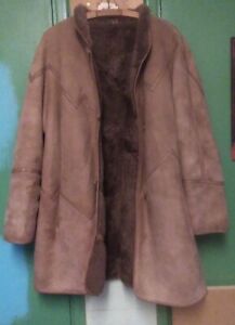 Vintage Western Style Real Sheepskin Coat - Size L (44in) - Tan