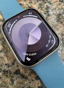 Apple Watch Series 8 45 mm (GPS + cellulaire) boîtier en aluminium Starlight - bon état - Photo 1 sur 12
