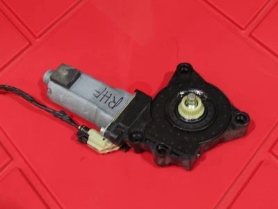 Kia Rondo 2007-2012 OEM RH lado del pasajero motor ventana delantera 07 08 09 10 11 12 Foto 1 de 2