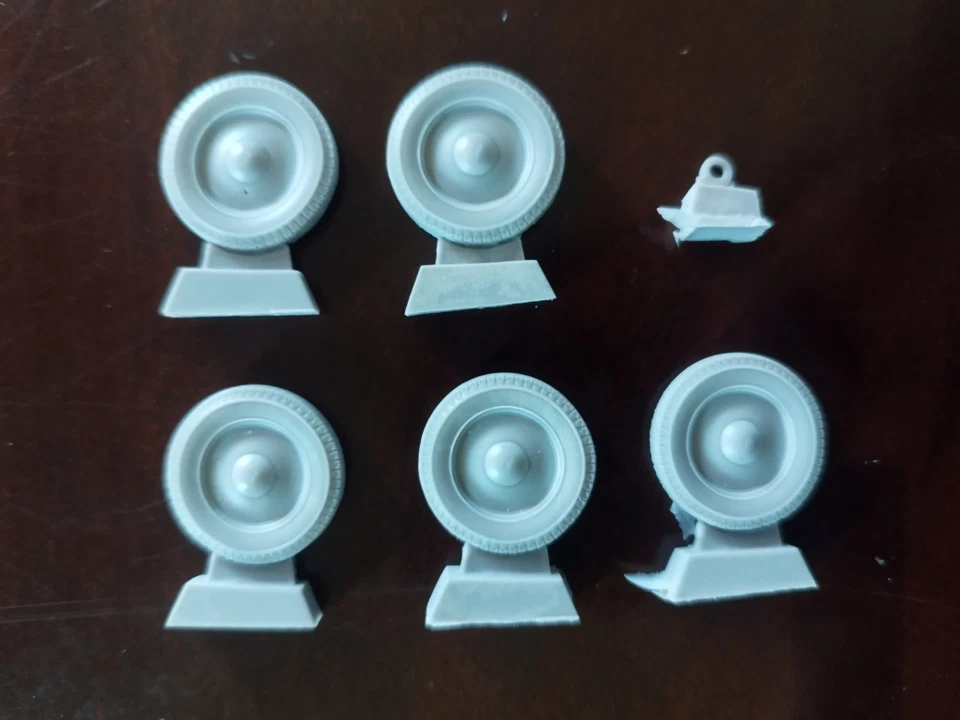 Italian Old Tank Ruote Fiat 508 Italeri 6550 1/35 Resina Kit - Immagine 1 di 1