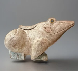 VTG Frog Folk Art Trinket Box Hand Carved Original Primitive L@@K Tobacco Box? - Picture 1 of 9