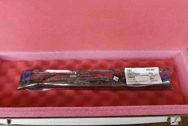 DELL R440 R640 8-bay server Hard disk backplane 94J5V 094J5V W/2cables - Image 1 of 1