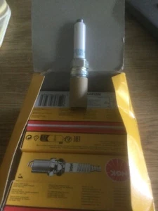 6 NEW NGK PETROL COPPER CORE SPARK PLUG GENUINE QUALITY REPLACEMENT 96596 - Picture 1 of 1