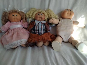 Lot of 3 1978, 1982 Cabbage Patch Dolls. Xavier Roberts. Baby, blonde,light brn - Picture 1 of 10