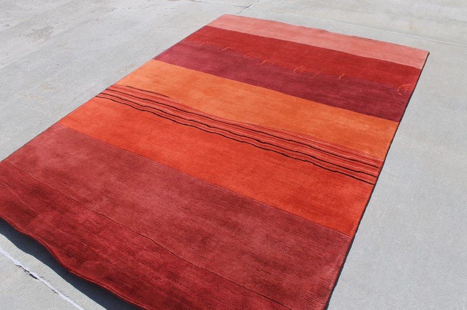 R4230 Green Color Geometrical Design Tibetan Woolen Rug 6 X 9' Handmade in Nepal