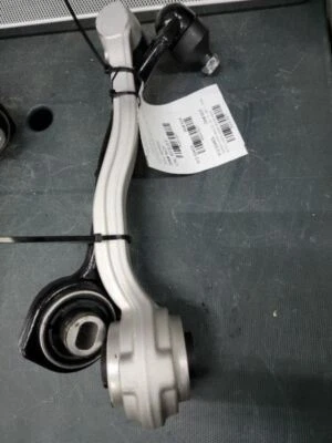 MERCEDES BENZ C320 2003-2005 2 BRAZOS DE CONTROL INFERIORES LADO DEL CONDUCTOR  Foto 1 de 4