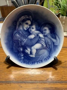 1923 Bucha and Nissen porcelain Christmas plate - Picture 1 of 6