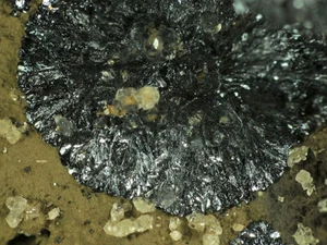 CHALCOPHANITE from Lavrion, Greece * RARE MINERAL * 3,8 cm - Picture 1 of 5