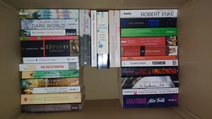 Bücher Konvolut - 55 Taschenbücher Thriller / Romane / Krimi / etc. - Bild 1 von 2