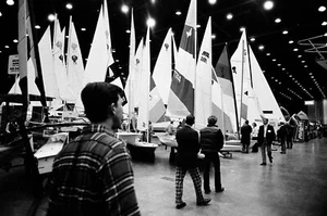 LD121-18 1980 Chicago McCormick Place Boat Show (18) ORIGINAL 35mm B&W Negatives - Picture 1 of 12