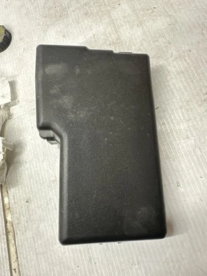2008-2010 Mazda 5 2.3 Fusebox Fuse Box Lid CD84 66 760 K7005 T21 - Image 1 of 4