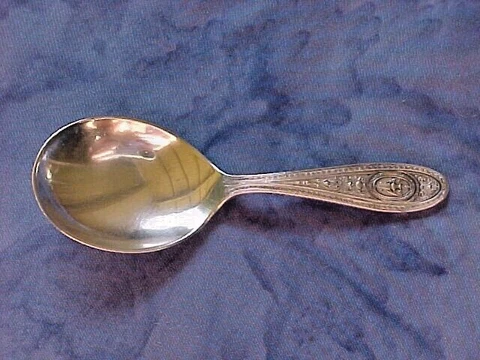 Excellent International Sterling Silver "WEDGWOOD"  3 -3/8" baby spoon Cover
