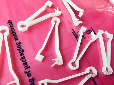 ESSENTRA COMPONENTS, LTD. Lot of 20pcs Essentra FCLC Flat Cable Loop Clamps, 2.50in (63.5mm) cable width