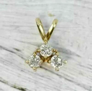 1Ct Round Cut Lab-Created Diamond 3-Stone Women's Pendant 14K Yellow Gold Plated - Picture 1 of 3