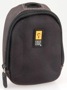 Case Logic Design Works QPB-1 Small Digital Camera Case, Int 9.88x6.35x3.81cm - Picture 1 of 7