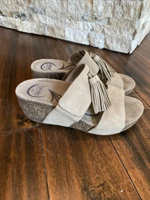 Sandalia Abeo Cuña Borla Elevación Plataforma Corcho Slide Para Mujer 7 Estrecha Foto 1 de 4