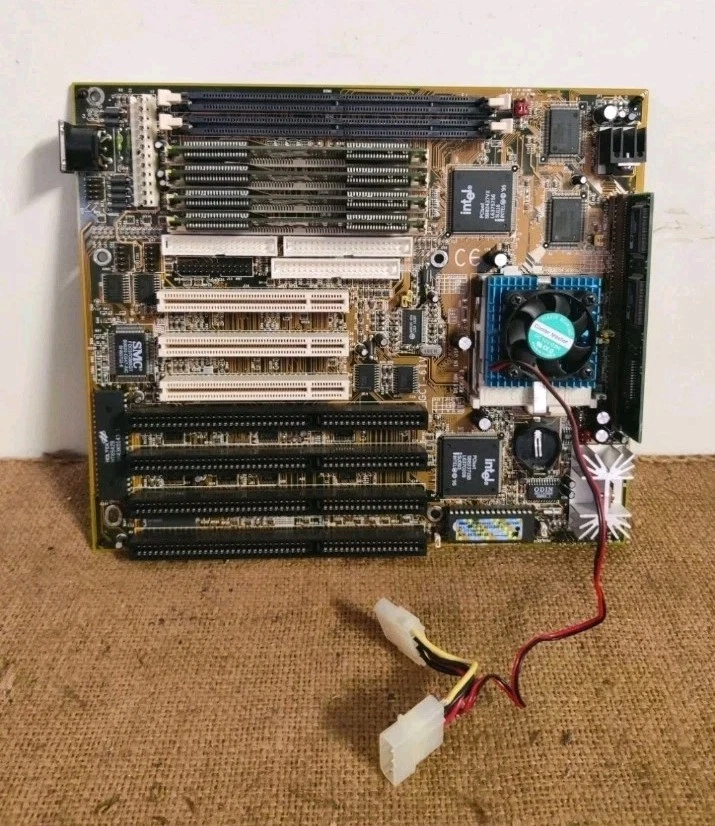 Global  GCT-6IV + Pentium-S + RAM EDO -computer Vintage Motherboard Socket 7 AT✅ - Immagine 1 di 4