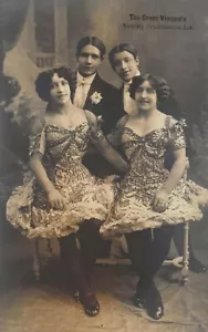 Cartolina fotografica reale "Il Grande Vincenzo Novità Combinazione Atto" - Foto 1 di 2