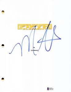 AUTÓGRAFO FIRMADO POR MILLA JOVOVICH EL QUINTO ELEMENTO GUIÓN BAS BECKETT - Imagen 1 de 1