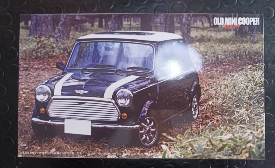 Mini Cooper Old Rs.3 Kit Montaggio Fujimi Modellismo Statico - Immagine 1 di 1